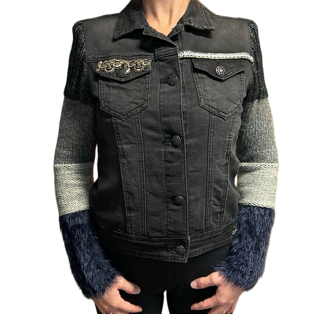 Desigual Exotic‎ Denim Jacket Faux Fur Color Block Knit Sleeves Black Size 36/4
